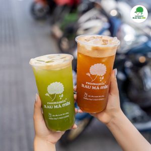 Cần tây đảm nhận phần hương rau củ đặc trưng, tạo cảm giác “xanh” rõ ràng ngay khi thưởng thức.